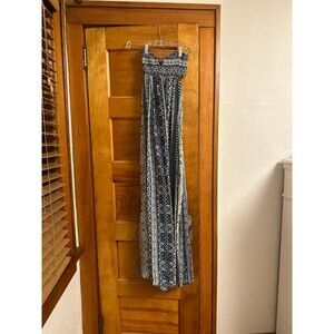 Blue and white patterned maxi - open back